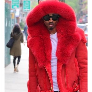 Meet your Posher, Bank